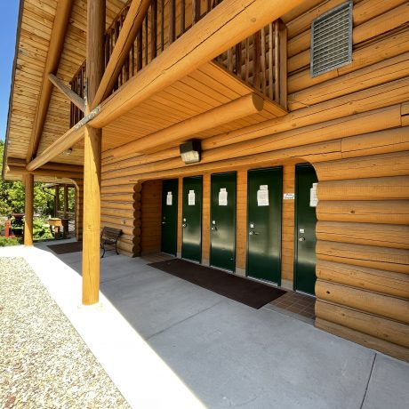 Image of club house at Nugget RV Park